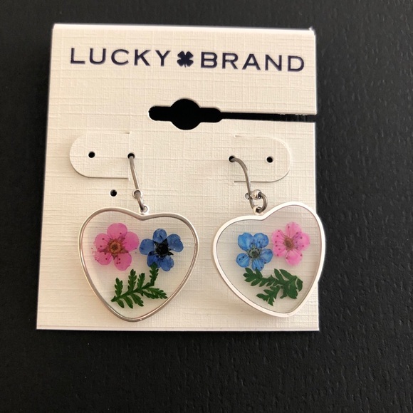 Lucky Brand Silver Tone & Lucite Heart With Dried Flowers Drop Earrings NWT - Picture 2 of 11